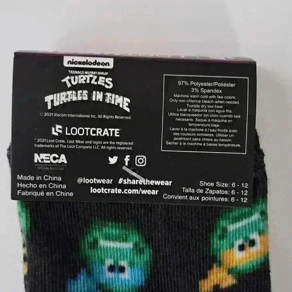Loot Crate Nickelodeon Teenage Mutant Ninja Turtles-Turtles in Time  Crew Socks - Picture 3 of 3